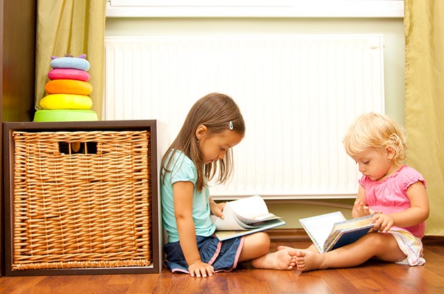 two kids reading